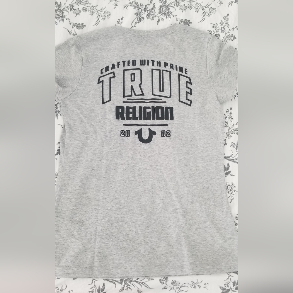 True Religion tshirt